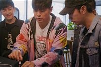 午报 | 苹果将取消春季发布会；周杰伦和Netflix合作华语真人秀